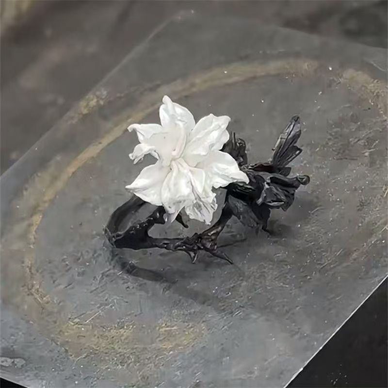 Schwarz-Weiß Mandala-Blumenring, Nischendesign, Cooler Stil Wechselnde Farbe Pinky Ring