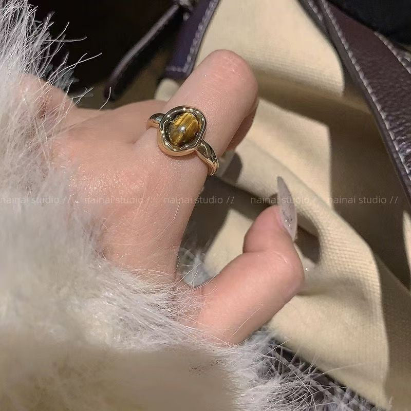 Vintage Tigerauge Offener Ring für Damen, Maillard Retro Nischen Design High-End Zeigefingerring