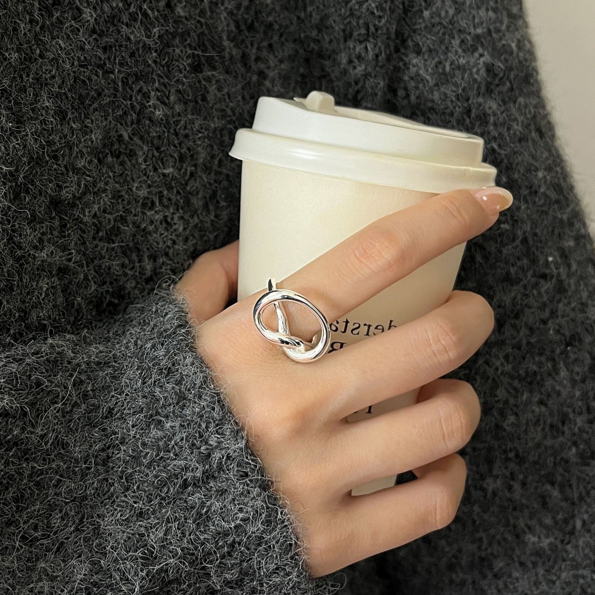 Trendiges unregelmäßiges 925er Sterlingsilber Ring-Set für Frauen, anlaufbeständiger minimalistischer INS Ästhetik schlichter Band, vielseitiger Alltagsschmuck