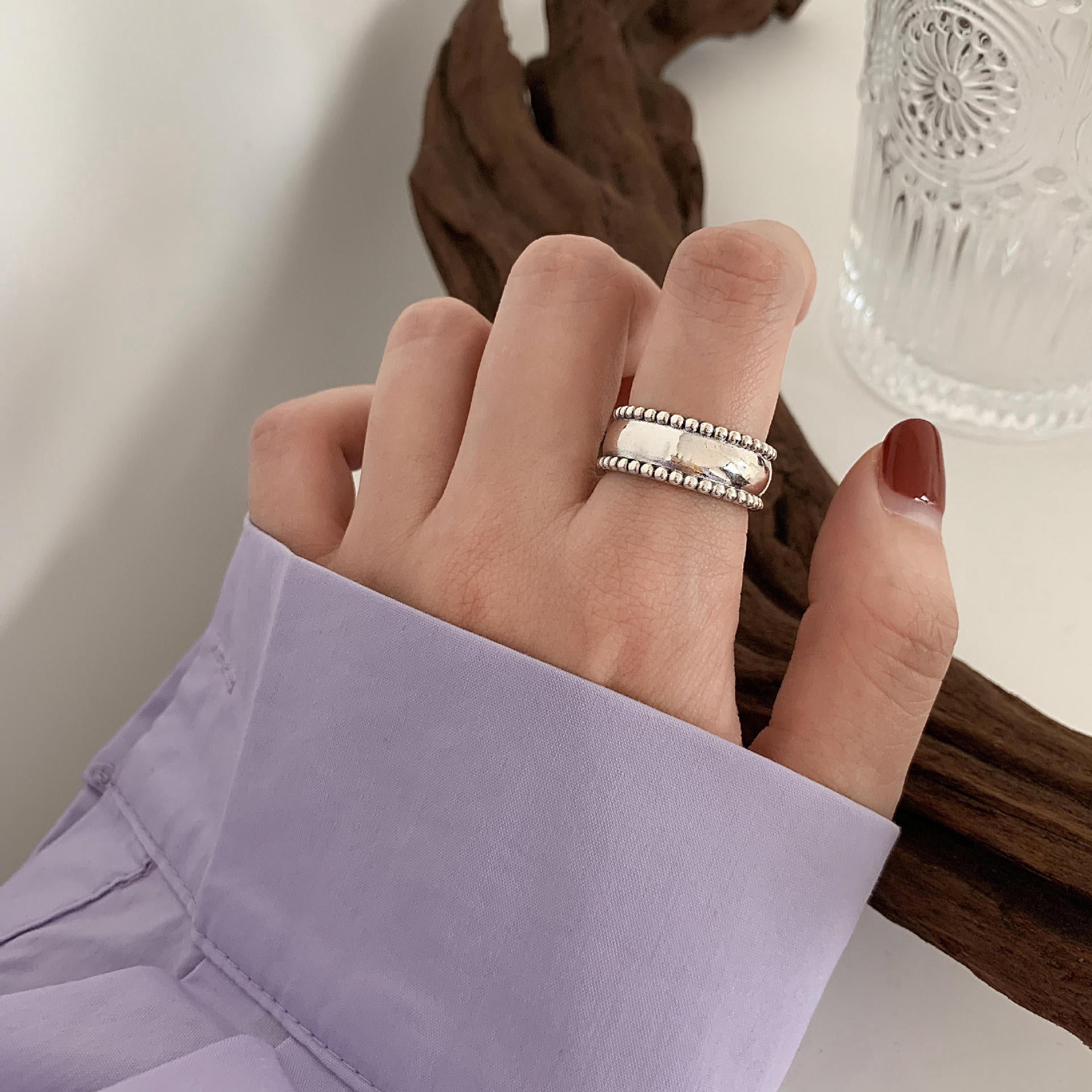 Koreanischer Nischen-Design 925er Silberring für Frauen, minimalistischer, nicht verblassender Vintage-Schwerindustrie-Fingerring Schmuck Großhandel