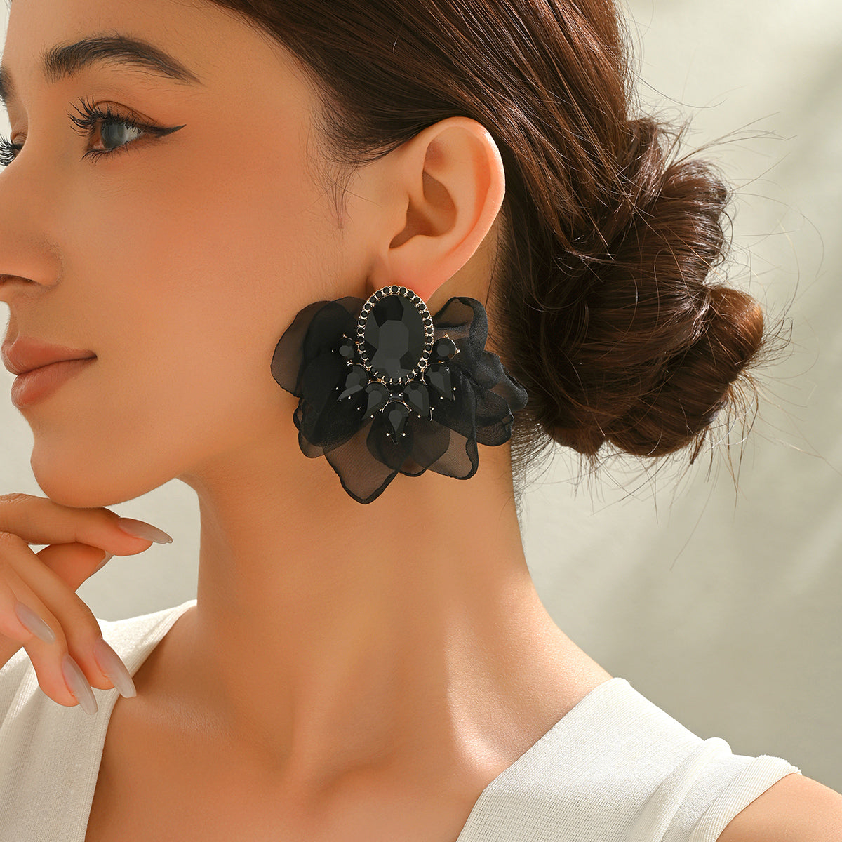 Handmade Coloful Glass Chiffon Flower Stud Earrings For Women Bold Fashion Jewelry Party Prom Vacation