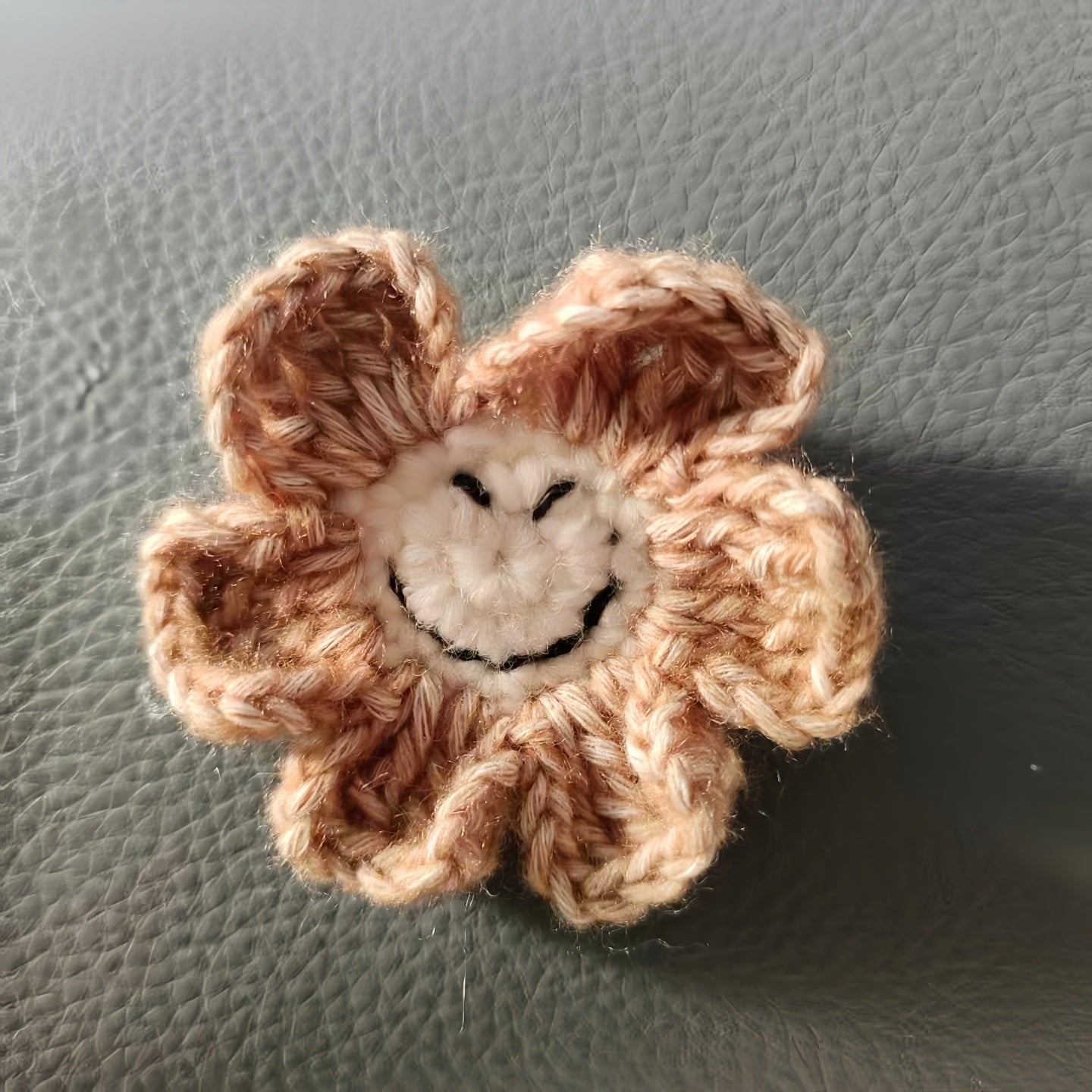 Knitted brooch-Flower style-Olive green-1 piece