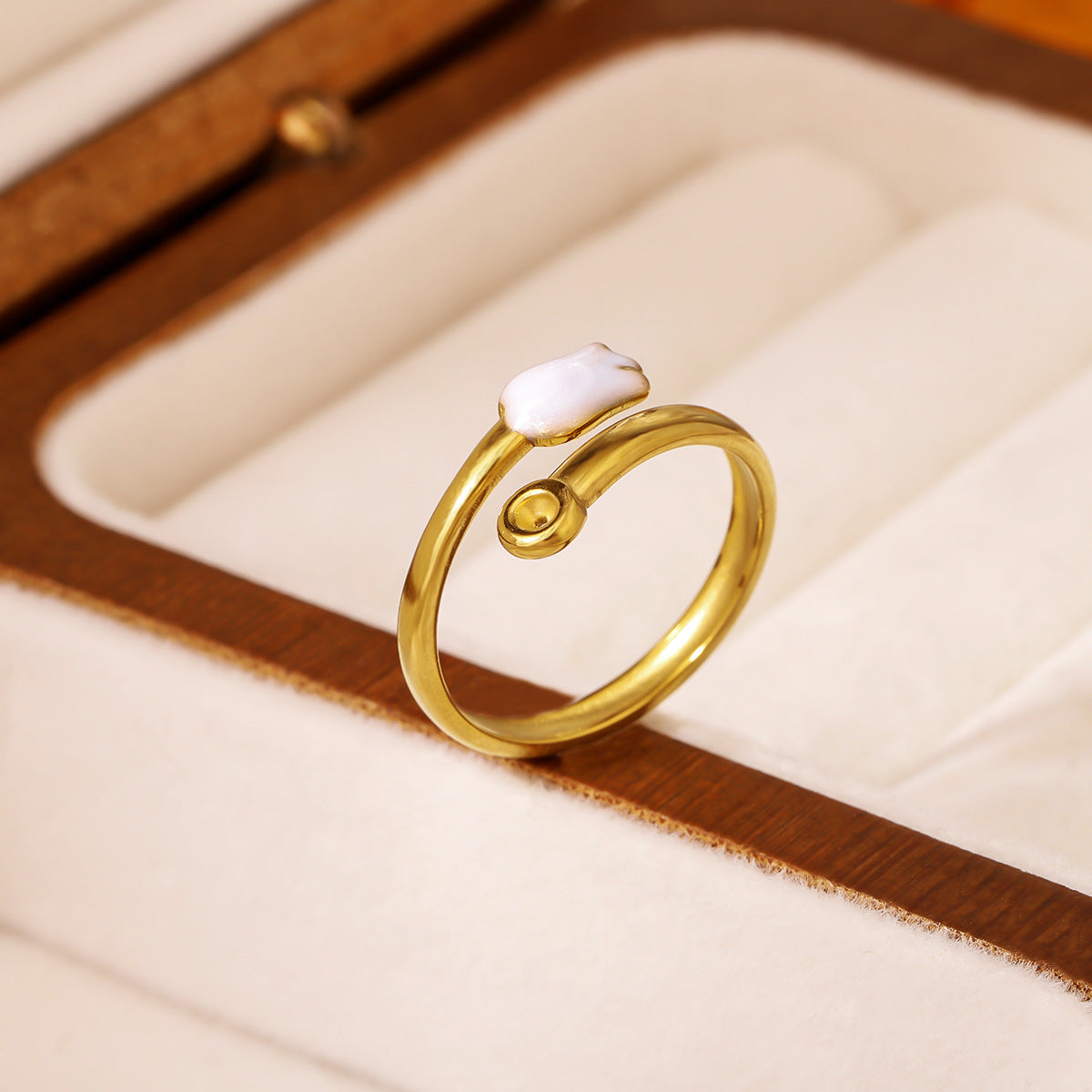 Simple & Unique Flower CZ Ring, Niche Design, Elegant & Personalized, Light Luxury, Exquisite, Versatile & Fashionable Stackable Ring