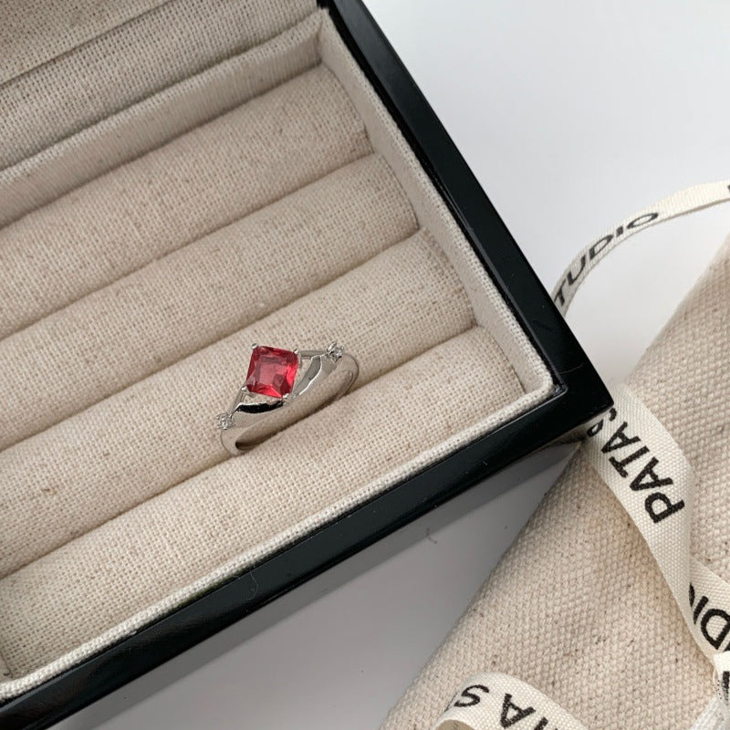 Minimalistischer, glänzender, mehrfarbiger Edelstein-Quadrat-Ring für Frauen, Luxus INS-Stil, hochwertiges offenes verstellbares Band