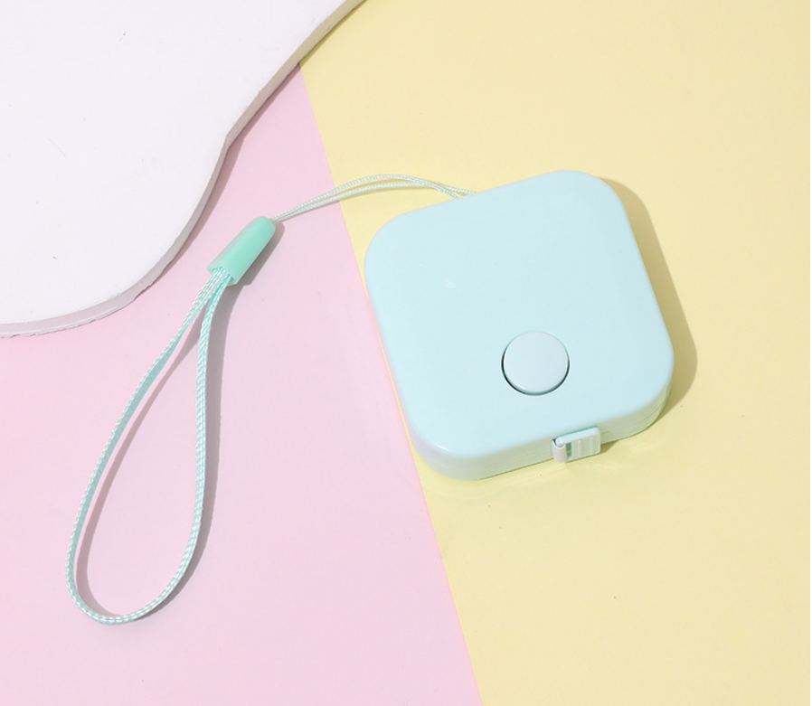 Automatisches einziehbares Maßband – rund – mit Schlüsselanhänger – nordisches Rosa – ABS – 1,5 m – 1 Stück