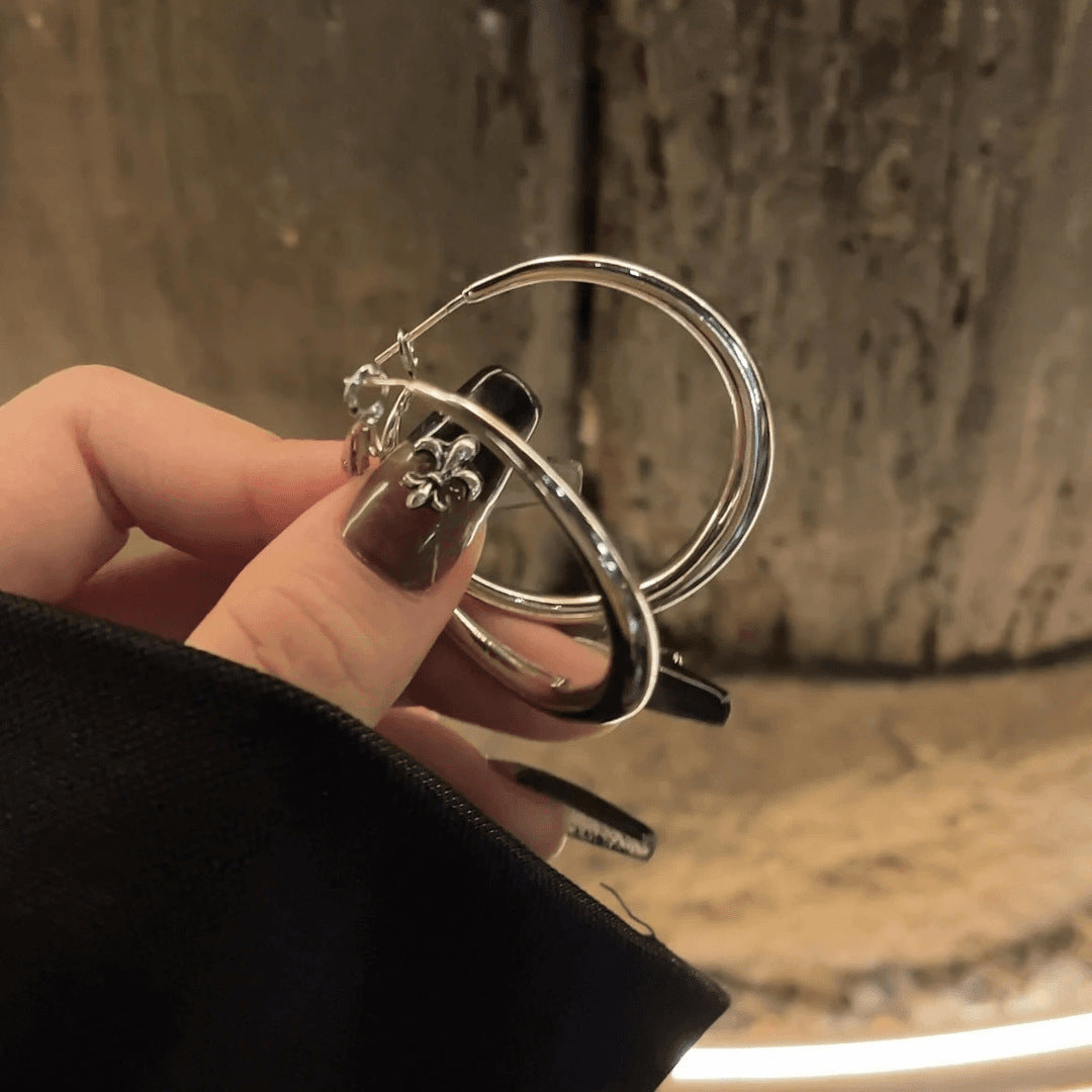 Y2K Strukturierte Offene Herz Creolen für Frauen, Zarte Silberfarbene Große Herz Creolen, Trendiger Süßer Cooler Punk Schmuck Geschenk