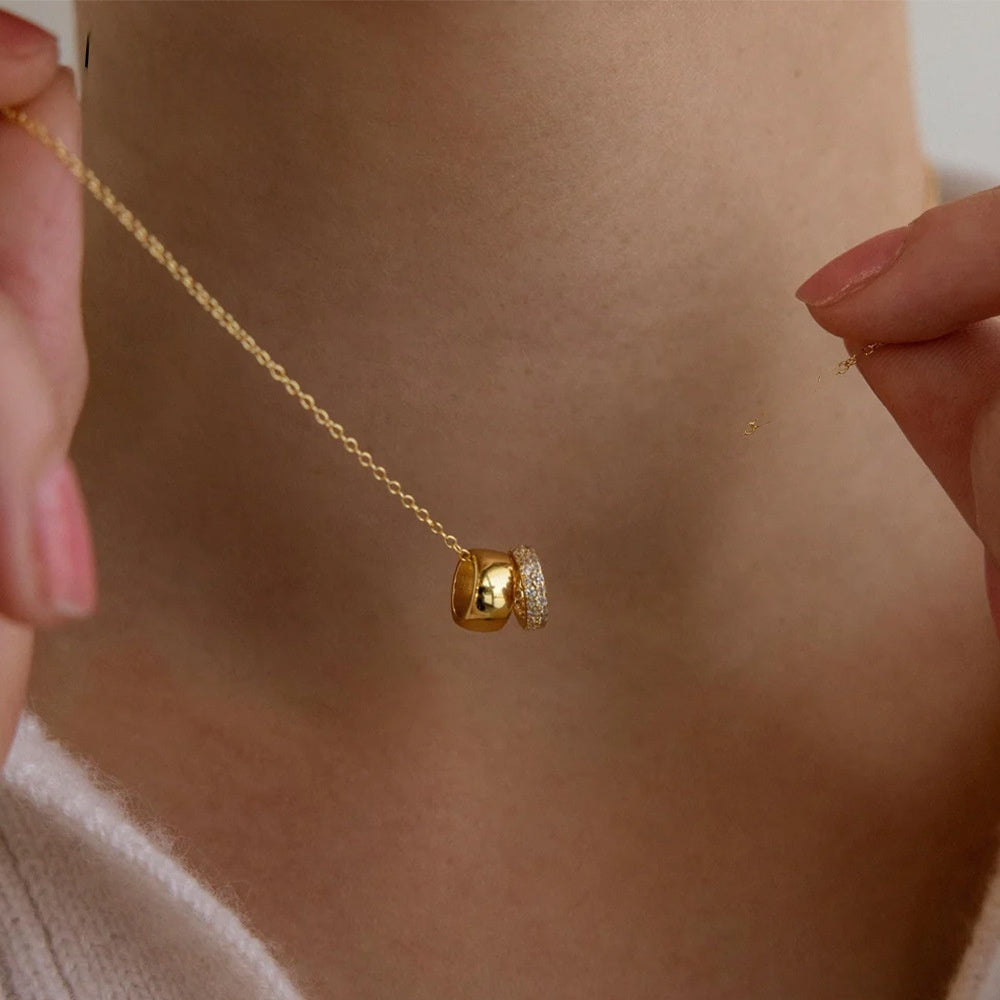 14k Wide-Frame Round Hoop Dual-Pendant Versatile Necklace