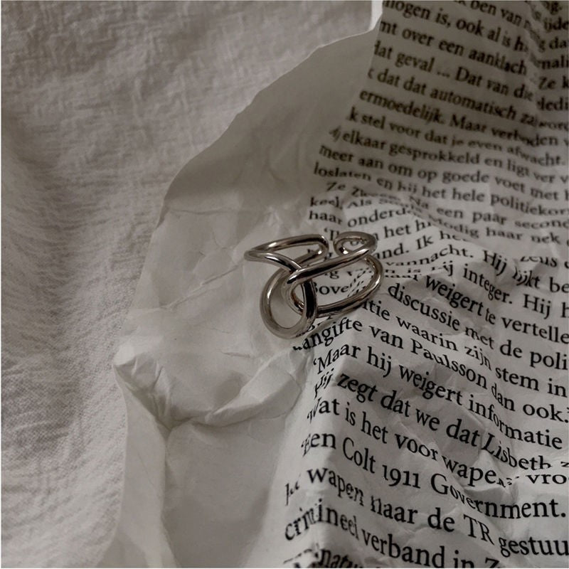 Japanischer leichter Luxus INS Nischen-Design-Ring, modischer Retro-Minimalistischer offener Ring für Damen