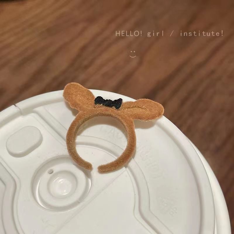 Vintage schwarzer beflockter Schleifen-Perlenanhänger offener Ring, französischer eleganter Nischen-Design verstellbarer Fingerring