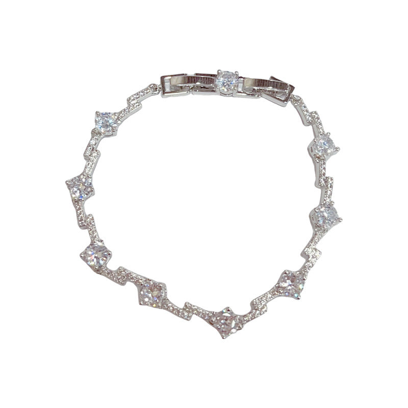 Exquisites und modisches Armband mit Mikro-Pavé-Zirkonia und unregelmäßigen bunten Steinen