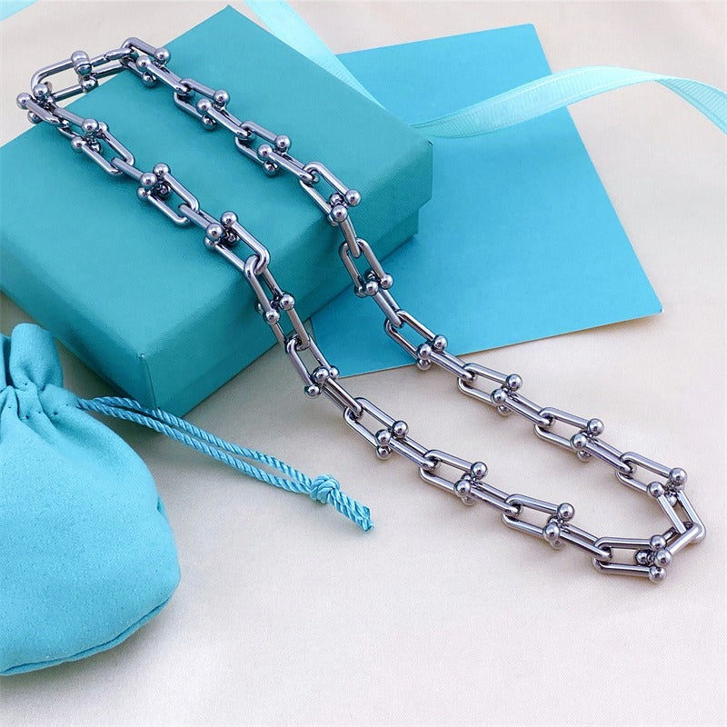 https://shineoss.oss-cn-hongkong.aliyuncs.com/wang/2025/09/12/60c8ba20-f415-4289-8089-f22dfef1c79b.jpg