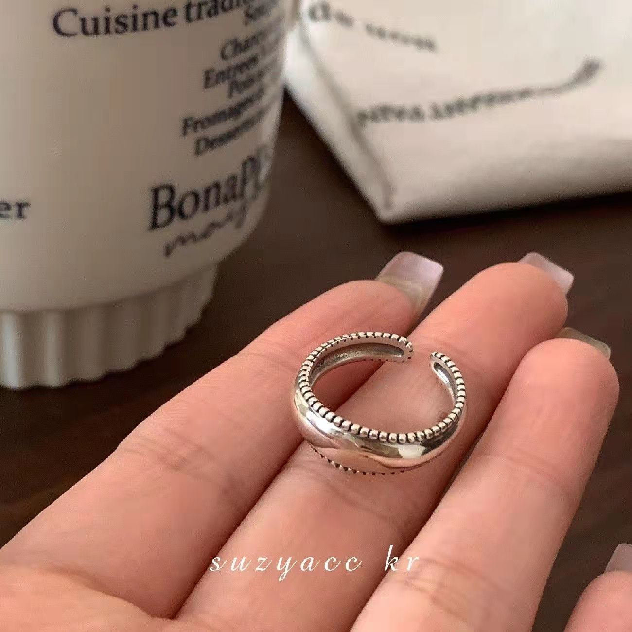 Süßer Cooler Ring mit Herz aus Zirkon, mit Denim-Textur, zierlicher leichter Luxusschmuck für Frauen