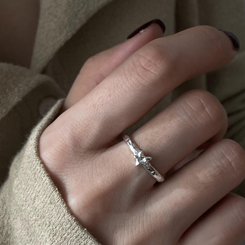 Trendiges unregelmäßiges 925er Sterlingsilber Ring-Set für Frauen, anlaufbeständiger minimalistischer INS Ästhetik schlichter Band, vielseitiger Alltagsschmuck