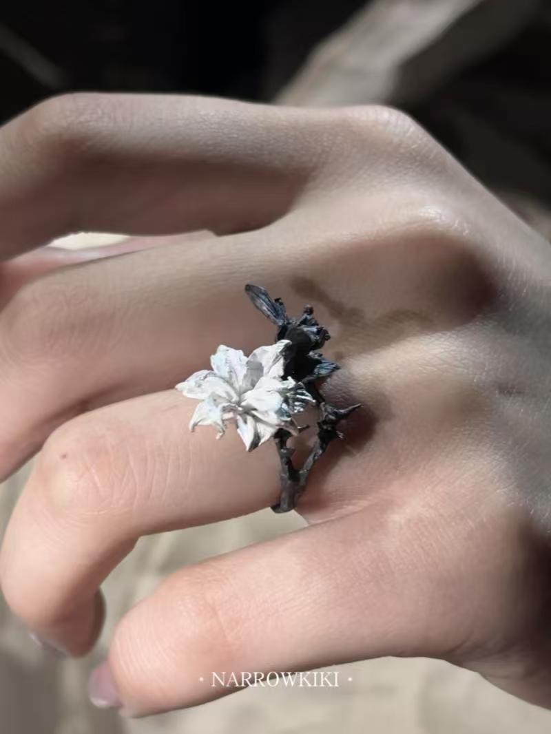 Schwarz-Weiß Mandala-Blumenring, Nischendesign, Cooler Stil Wechselnde Farbe Pinky Ring