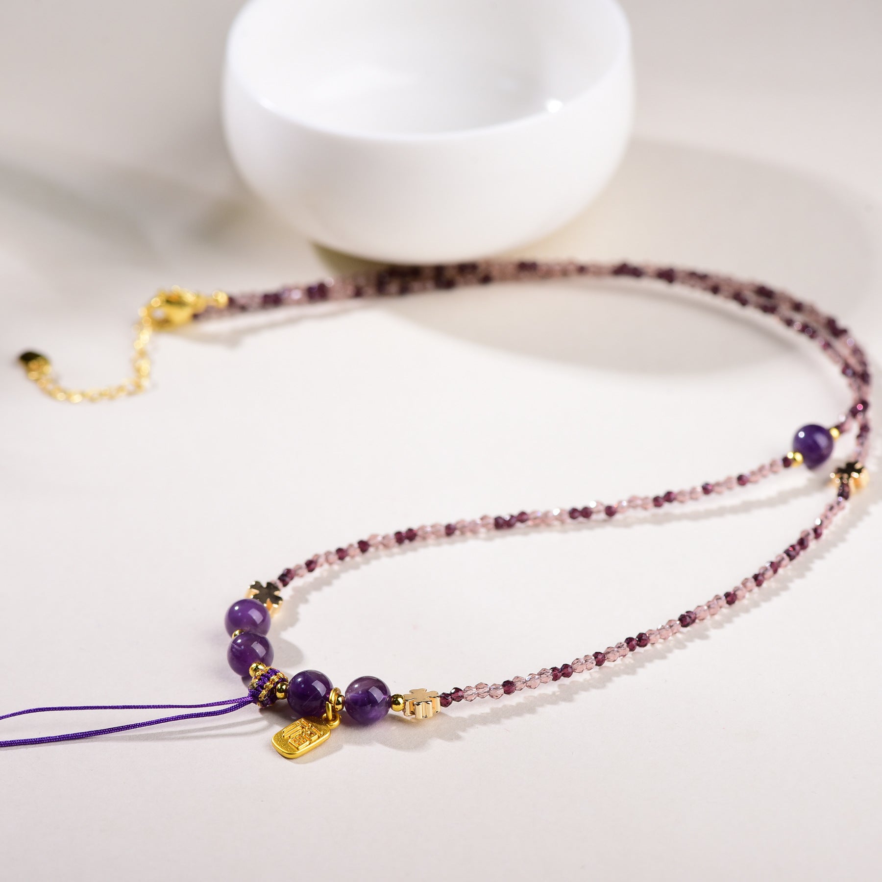Niche High-end Jiuzi Li Fire Bead Clavicle Necklace