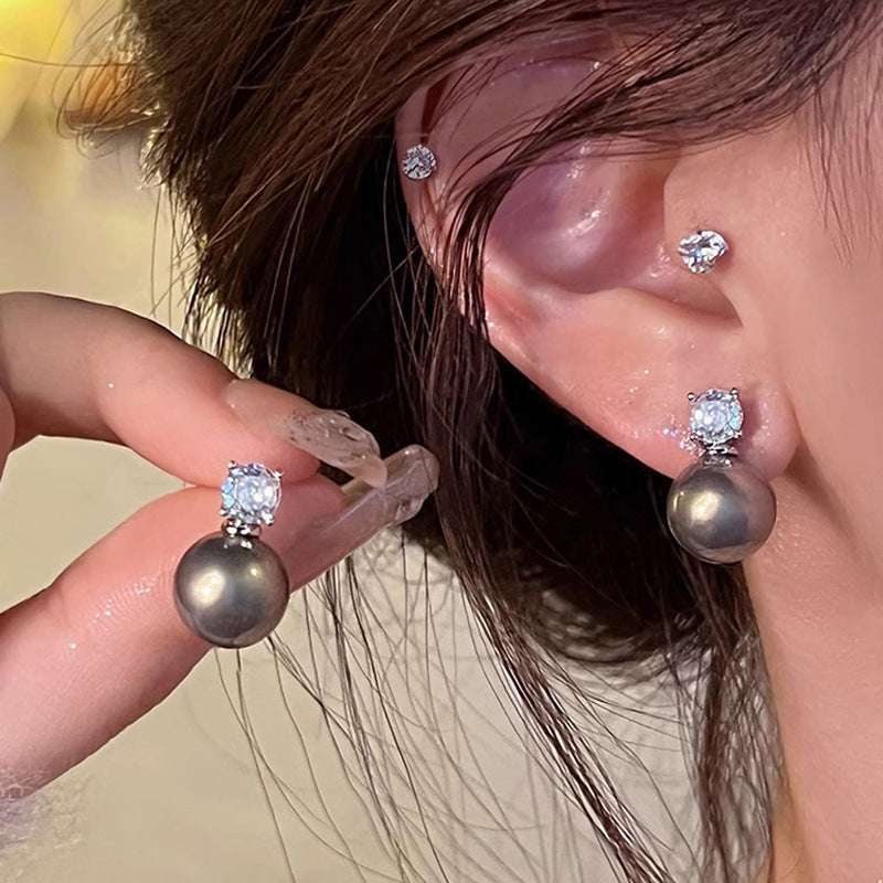 Funkelnde Zirkonia-Creolen für Damen, zarte vergoldete Bling-Kristall-Creolen, luxuriöser eleganter Partyschmuck als Geschenk