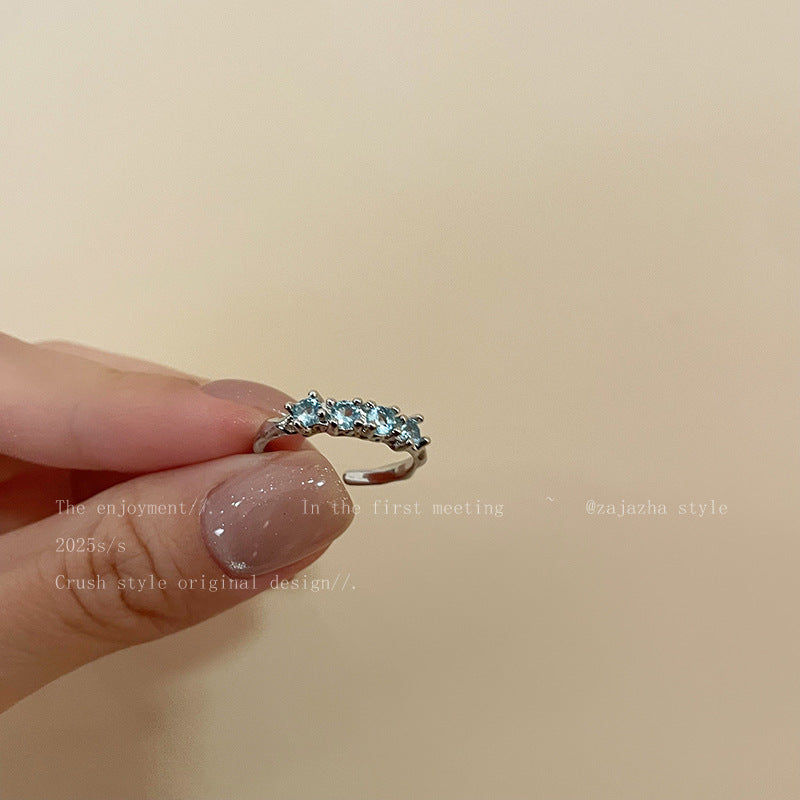 Blauer Stern-Zirkonring für Damen, luxuriöser Nischen-High-End-Zeigefingerring, modischer stapelbarer verstellbarer Ring