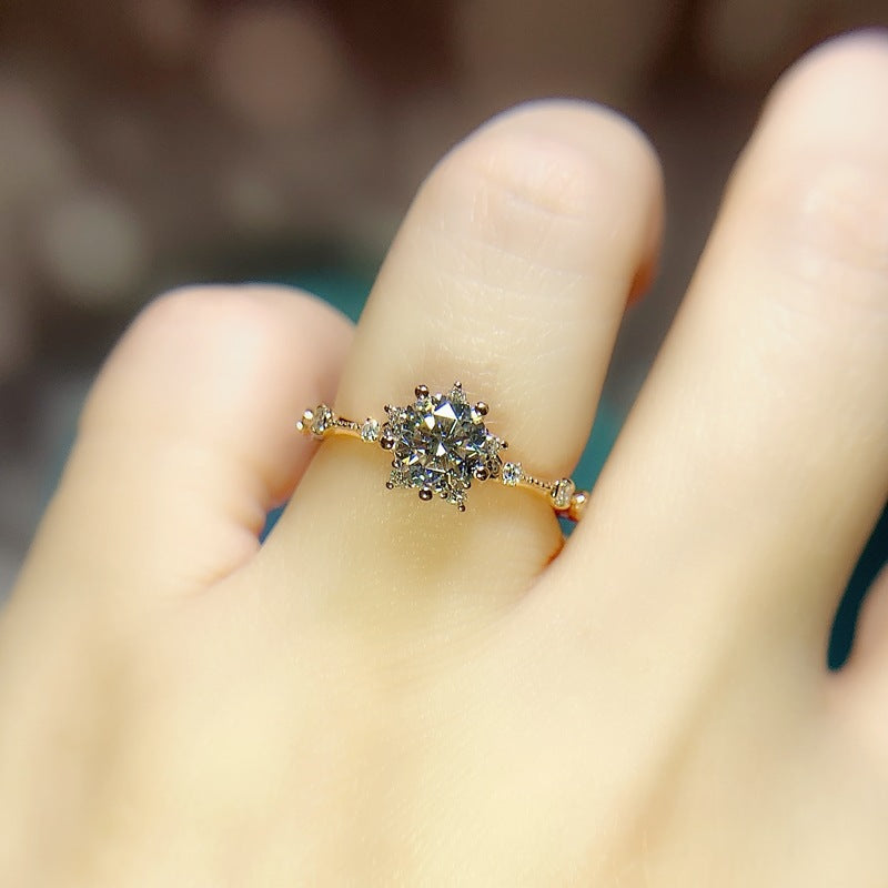 Starry Six-Prong Snowflake High-End Ring For Women