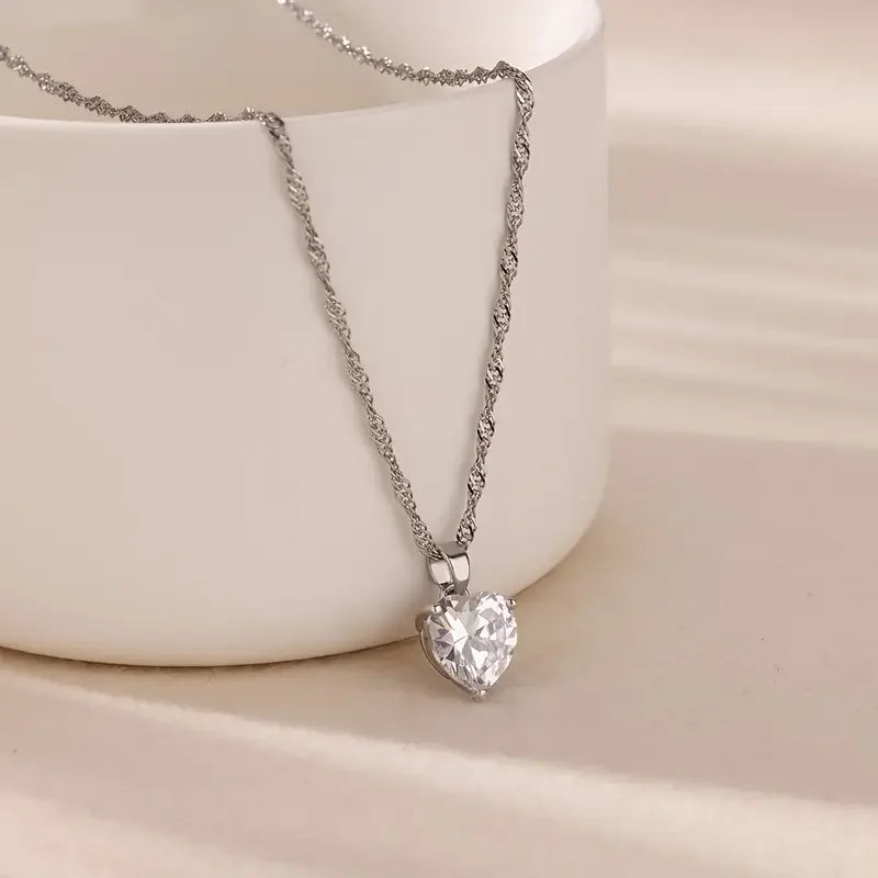 Romantic Wedding Heart Cubic Zirconia Necklace For Women Elegant Cute Gold Color Stainless Steel Necklaces Jewelry Birthday Gift