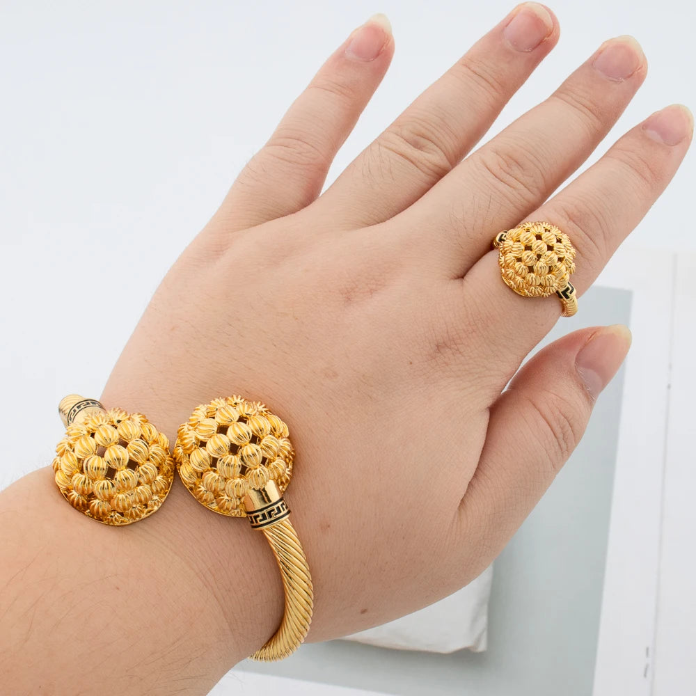 Goldfarbenes Manschettenarmband und Ring für Dubai Afrikanische Frauen Blauer Stein Handarmreif Fingerring Schmuckset Hochzeitsbraut Frau Geschenk