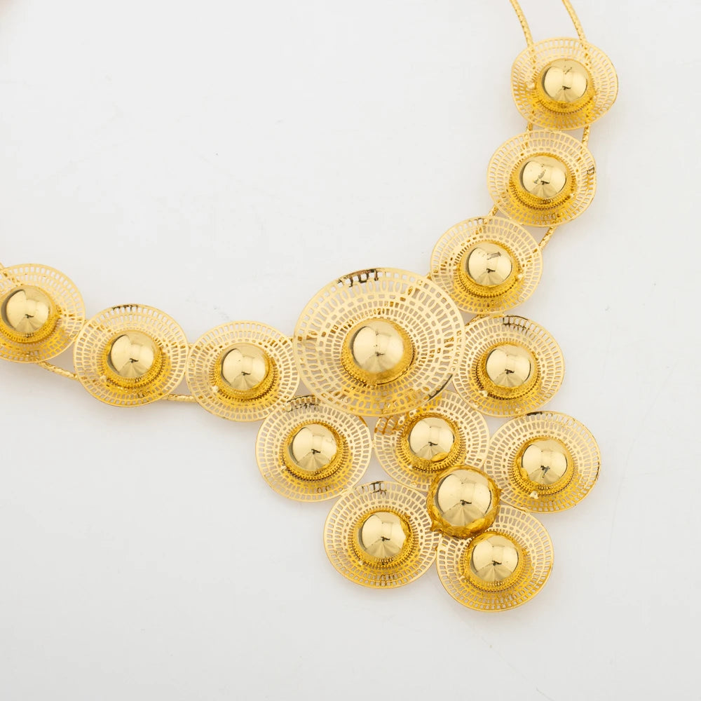 Große Damen Schmuckset Dubai Vergoldet Ohrringe Halskette Kupfer Mehrere Kleine Kreis Design Blume Braut Armreif Ringe Geschenk