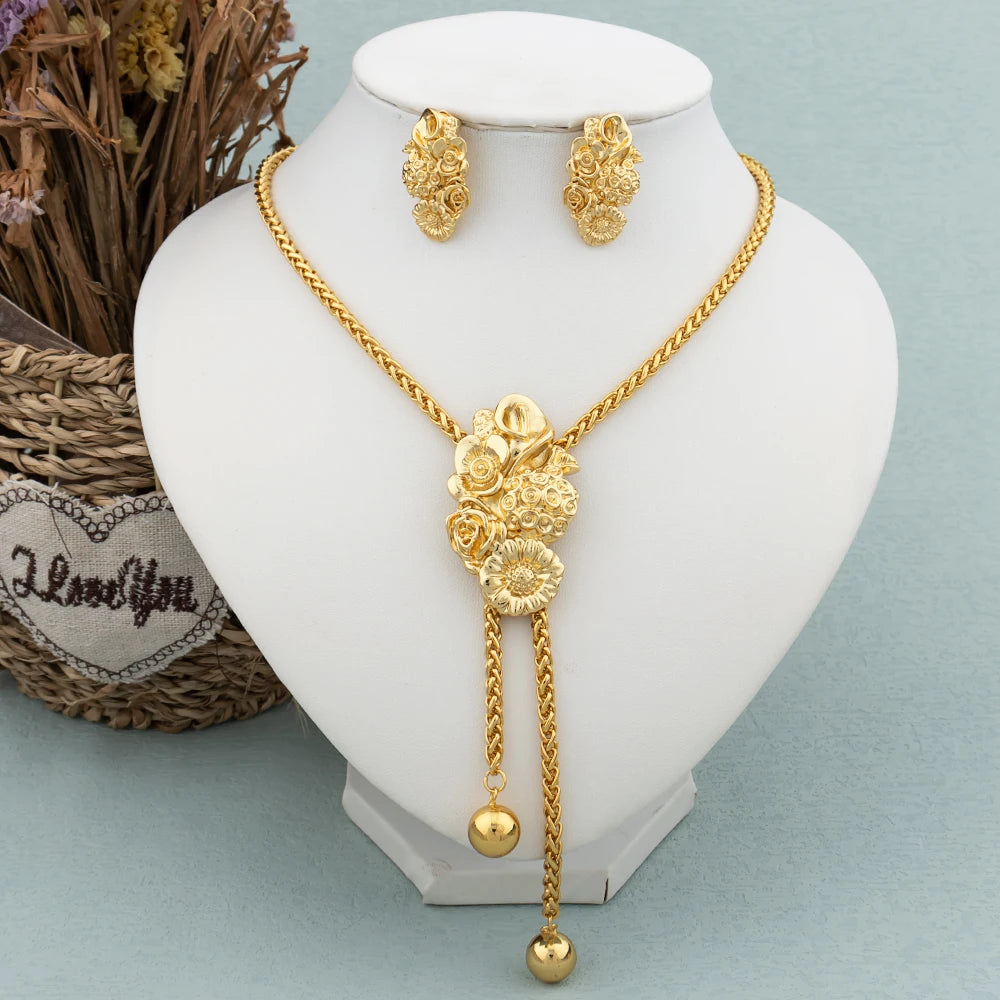 Neues Mode-Schmuckset vergoldet Anhänger Dubai Italien Halskette Tropfenohrringe für Frauen Verstellbare Kette Party Böhmen Schmuck