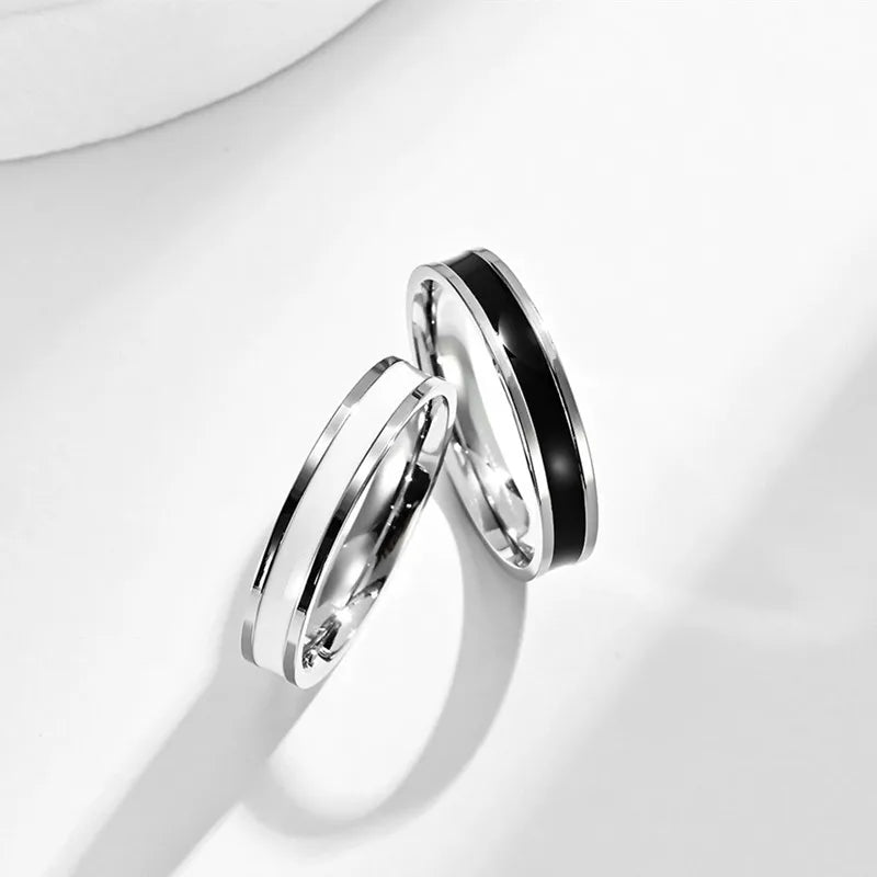 4mm Edelstahl Schwarz/Weiß Emaillierter Ehering für Damen Mädchen Größe 3-10