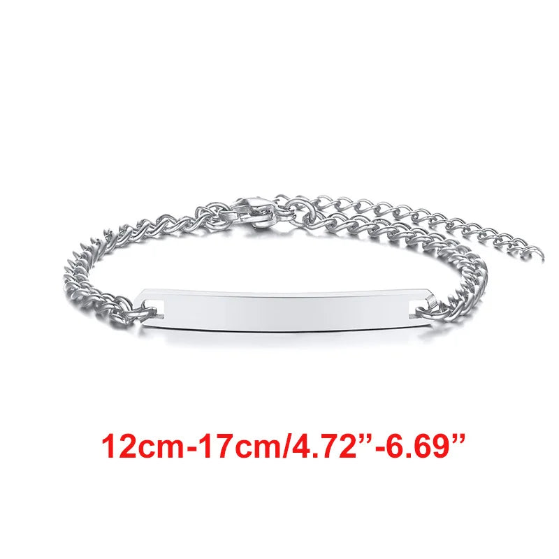 Vnox Personalisierbares Baby-Mädchen-Namen-Armband, goldfarben, massiver Edelstahl, verstellbares Jungen-Armband, Geschenk für frischgebackene Mütter