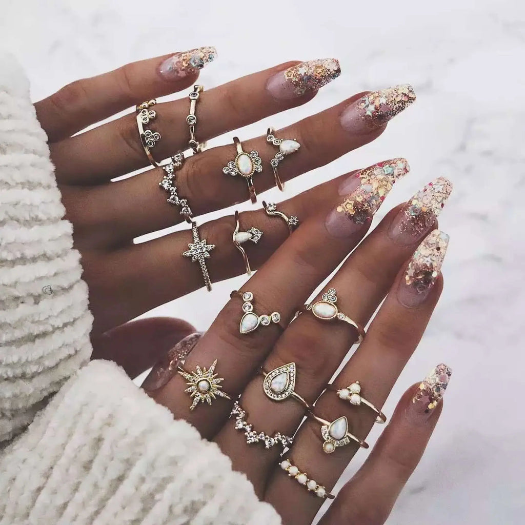 Trendiger geometrischer Mond-Knöchel-Fingerringe-Set für Frauen 2021 Böhmischer Kristallstein Damenring Hochzeitsschmuck