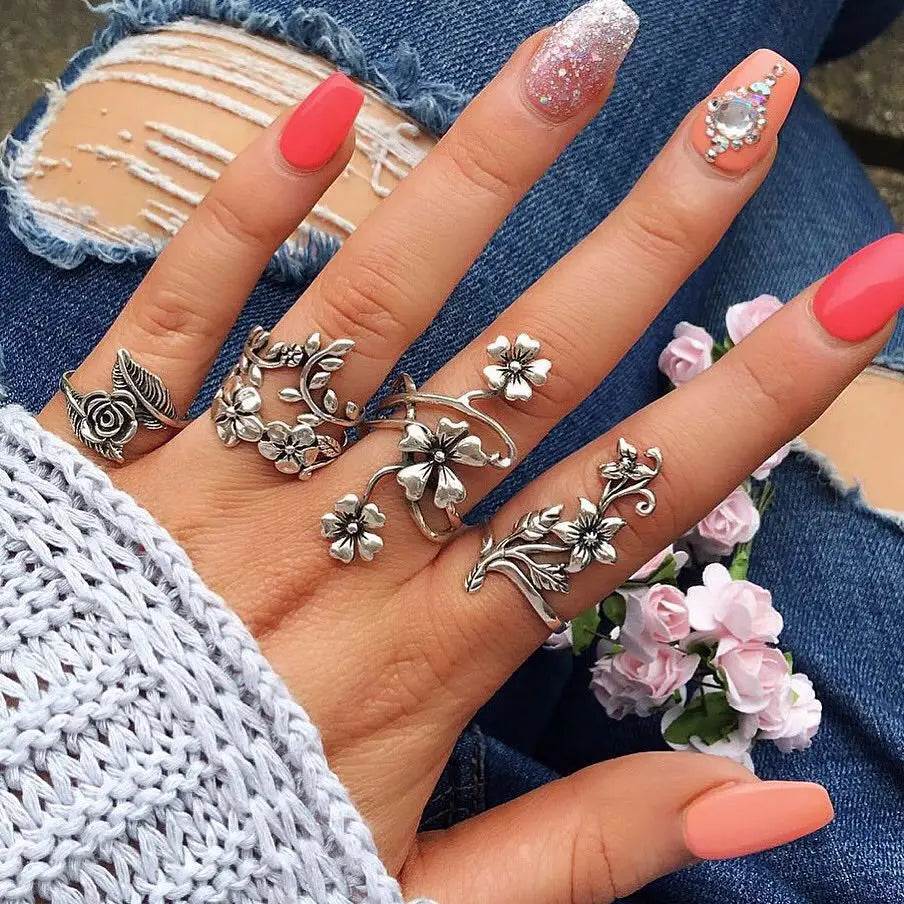 Trendiger geometrischer Mond-Knöchel-Fingerringe-Set für Frauen 2021 Böhmischer Kristallstein Damenring Hochzeitsschmuck