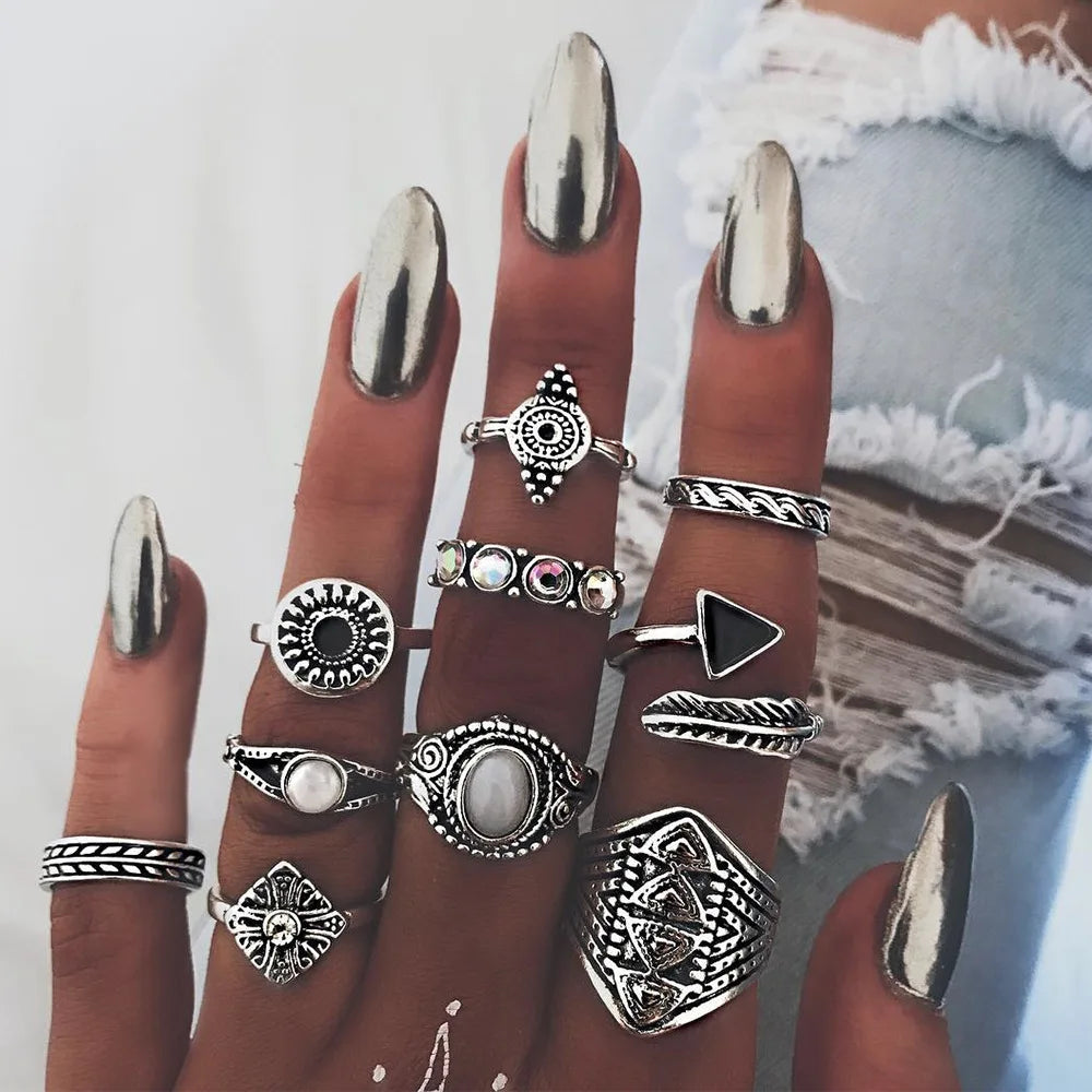 Trendiger geometrischer Mond-Knöchel-Fingerringe-Set für Frauen 2021 Böhmischer Kristallstein Damenring Hochzeitsschmuck