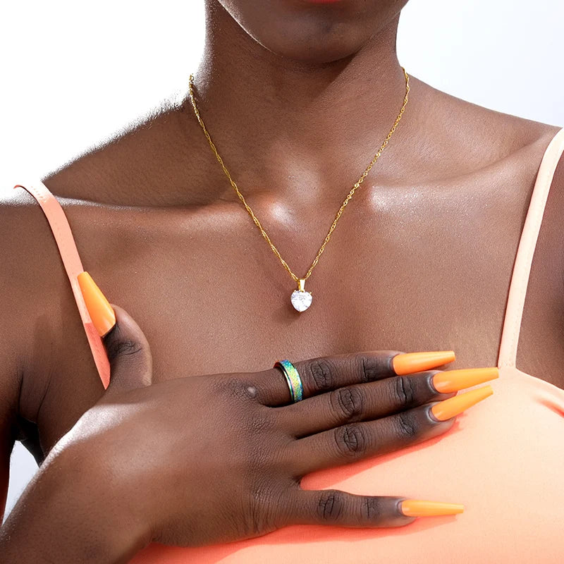 Collares de Corazón para Mujer de Acero Inoxidable con Cadena Chapada en Oro, Colgante de Corazón de Circonita, Gargantilla, Regalo de Joyería Boho para Bodas, Mujer