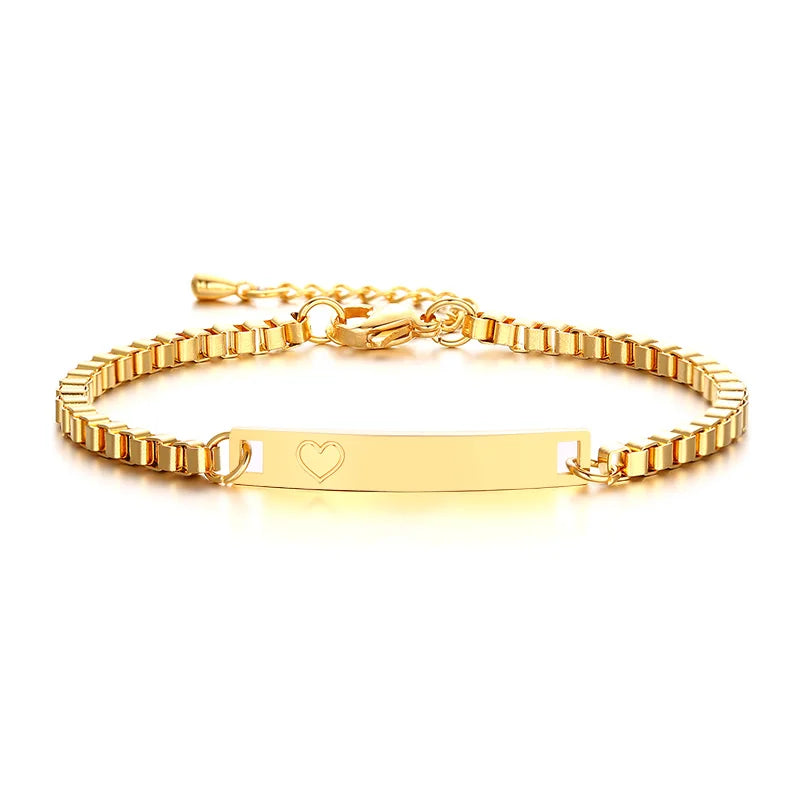 Personalisiertes Armband mit Wunschnamen und Herz, Edelstahl Figaro-Kettenglied verstellbar, graviertes Geschenk für Jungen und Mädchen