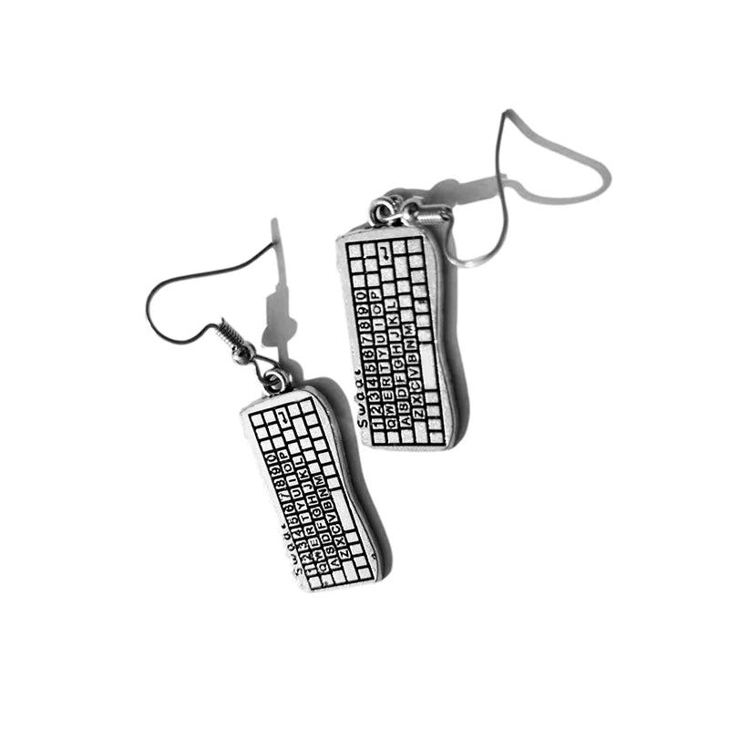50 Stilvolle Ohrringe für Frauen, Fashion Punk Ohrhänger, einfache coole süße Schmuckstücke, individuelle handgemachte Mädchen Snake Cross Animal