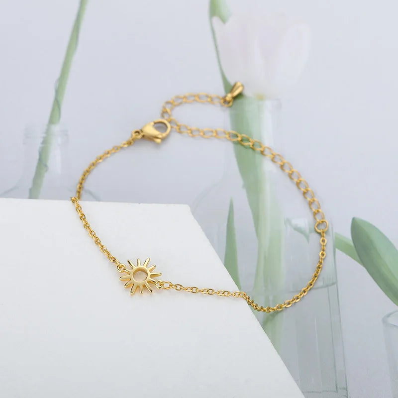 ICFTZWE Sonne Hohlarmbänder für Frauen Edelstahl Handkette Vintage Sonnenblumen Fußkette Boho Fußschmuck Accessoires