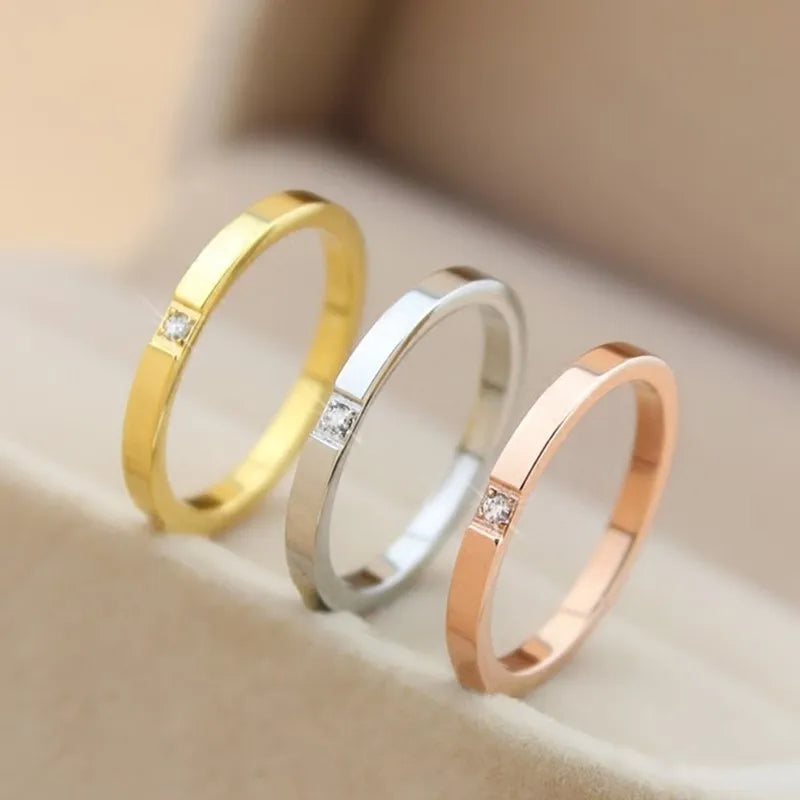 2 mm dünner stapelbarer Ring Edelstahl einzelner Zirkonia Ehering für Damen Mädchen Größe 3-10