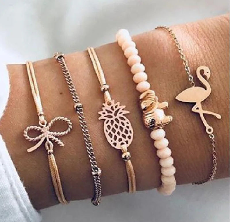 Neues böhmisches schwarzes Seilkettenarmband-Set für Frauen, Flugzeug, Muschel, Mond, Herz, Kristall-Charm-Armreif, Boho-Schmuck