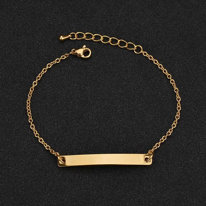 Akizoom Punk Gravur Name Personalisierte Armbänder Goldfarbe Edelstahl Dicke Handkette Individuelles Paar Herren Damen Schmuck Geschenk