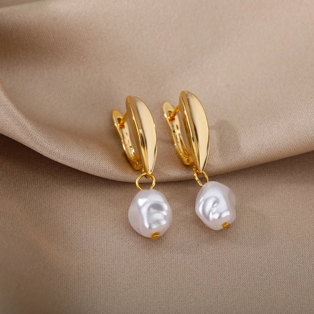 Unregelmäßige Perlenohrringe für Damen, Edelstahl, runde Perle, Ohrclips, Ohrring, Damenschmuck, Geschenk, Mujer Accessoires