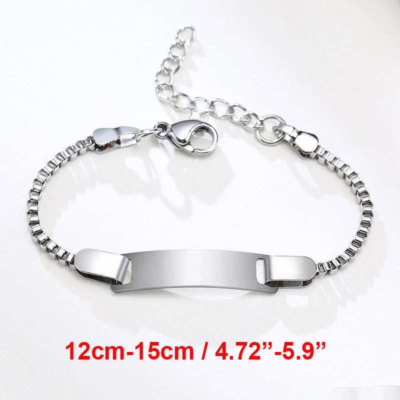 Personalisierte Armbänder mit Gravur für Namen und Geburtsdatum, persönliches Geburtstagsgeschenk für kleine Jungen und Mädchen, Edelstahlarmband