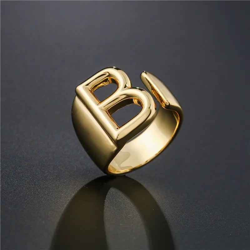 Hohler A-Z Buchstaben Goldfarbe Metall Verstellbarer Öffnungsring Initialen Name Alphabet Damen Party Statement Breiter Trendiger Schmuck