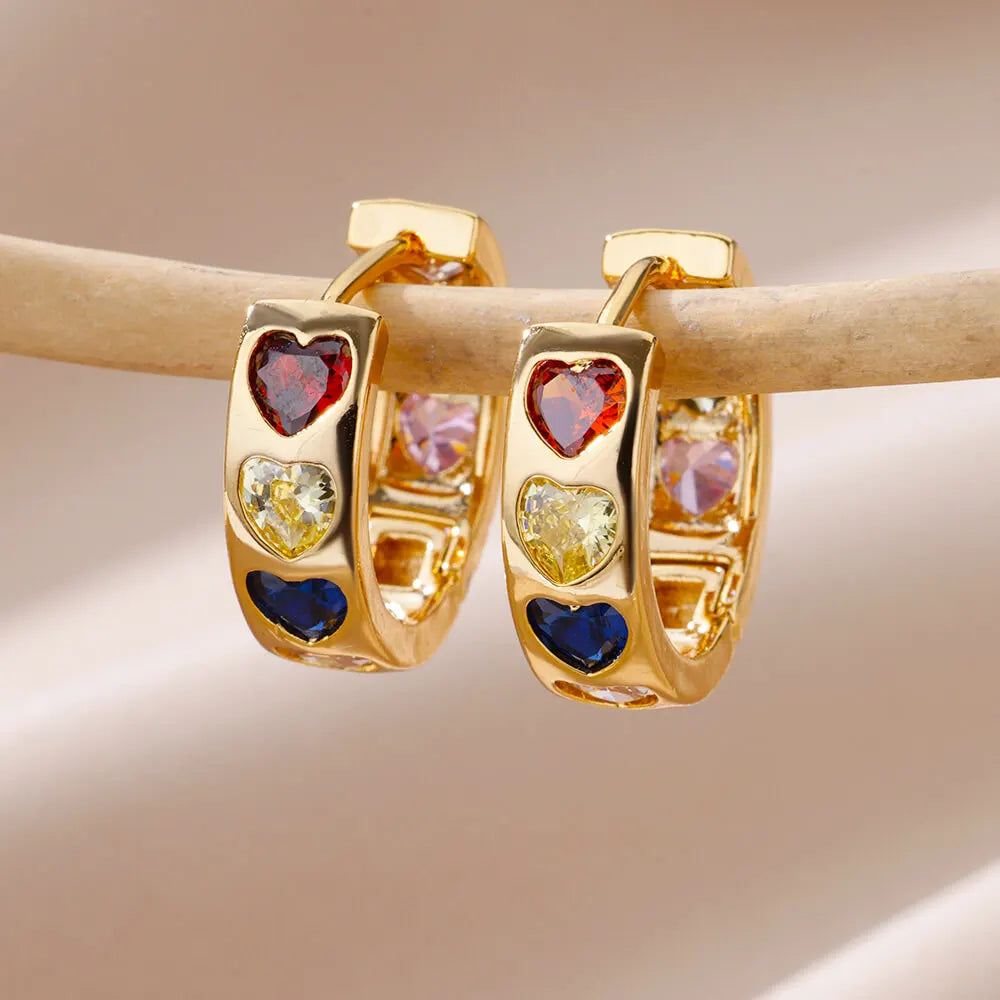 Edelstahl-Herzohrringe für Damen Goldfarbene Mode-Zirkon-Liebes-Herz-Ohrhänger Hochzeit Ästhetischer Schmuck Geschenk 2023