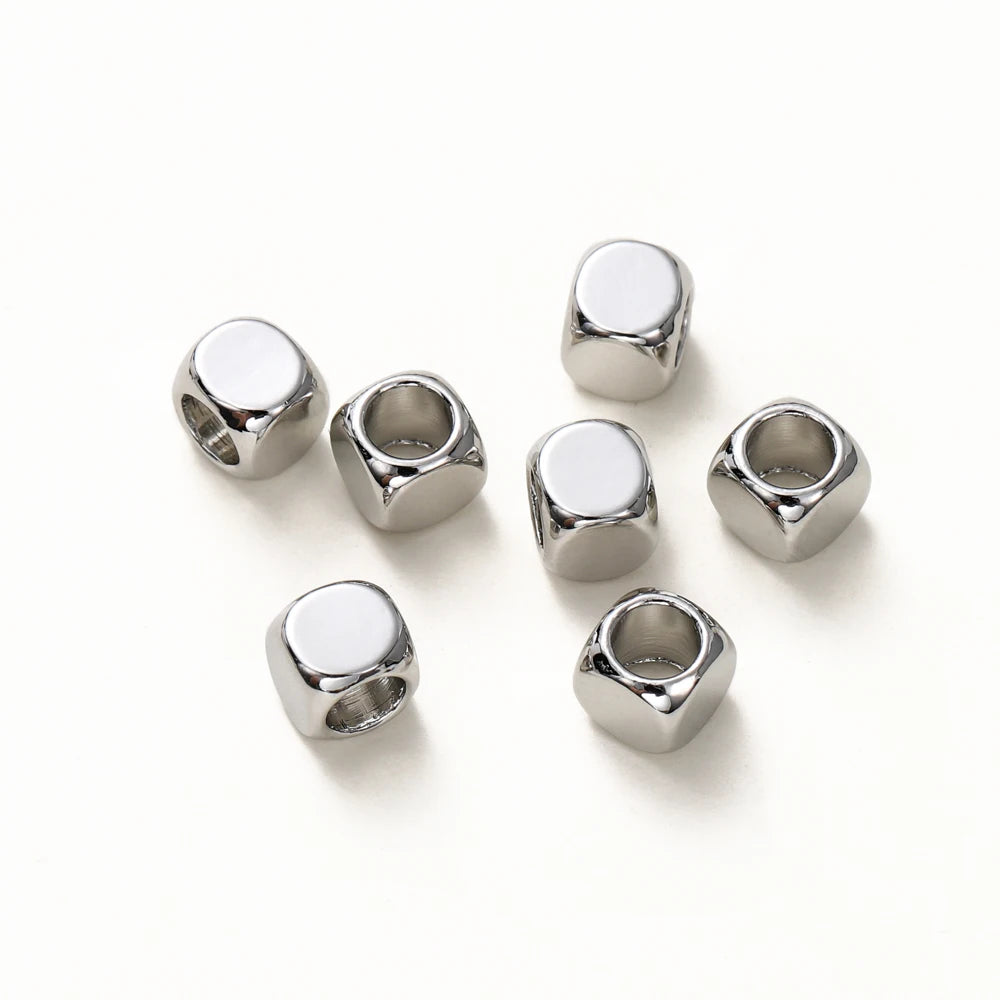 50 Stück/Los 14K 18K Gold Messing Würfel Vierkant Spacer Beads Lose Charm Perlen für DIY Armbänder Halskette Schmuckherstellung Zubehör