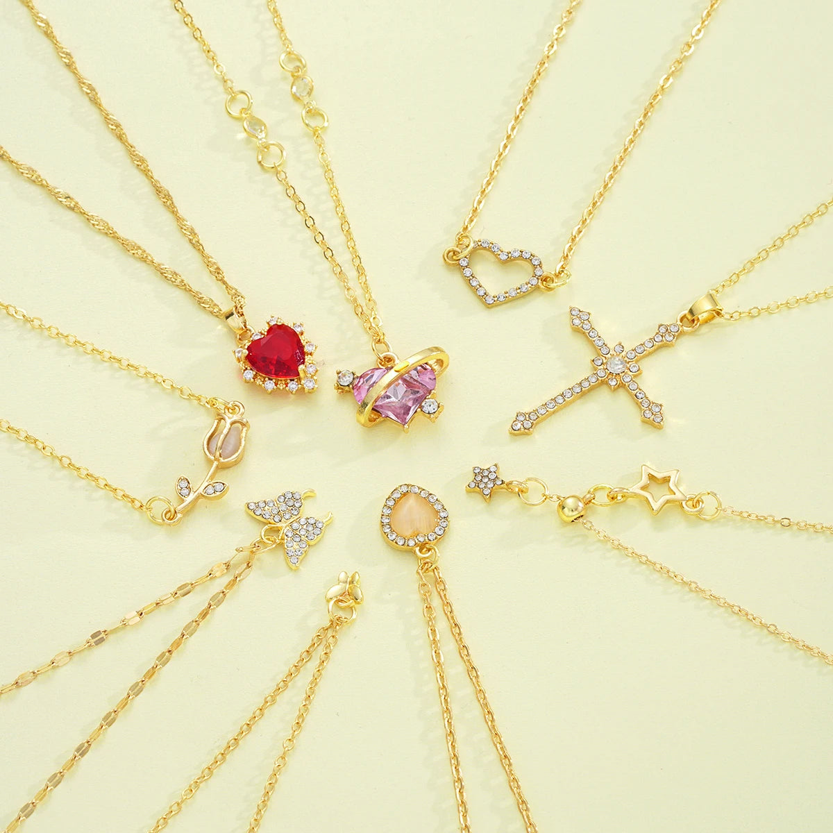 Juego de 8 collares de temperamento simple para mujer, elegante, color dorado, cristal, mariposa, cruz, rosa, corazón, estrella, colgantes