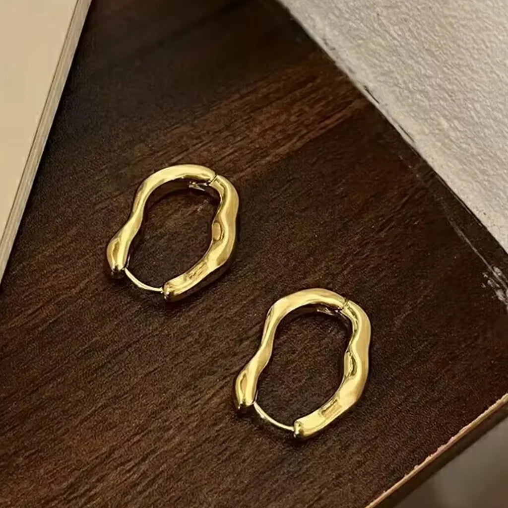 Pendientes geométricos irregulares para mujer, diseño nuevo, moderno y personalizado, pendientes famosos de Internet con un temperamento sencillo