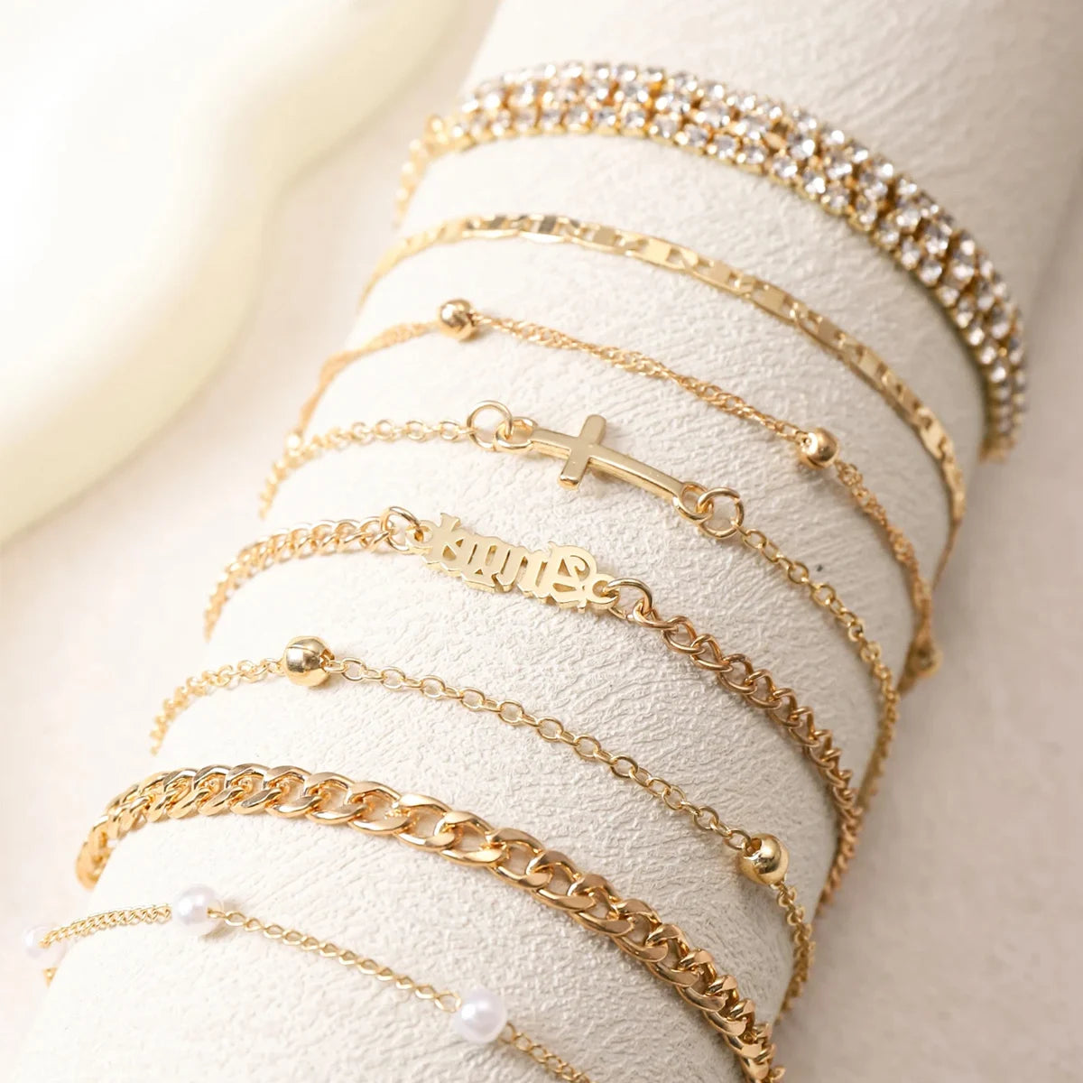 8 Stück Mode Damen Edelstahl Armband Stapelbar für Frauen, Dünnes Herribone Kettenarmband Wasserdicht Vergoldeter Schmuck