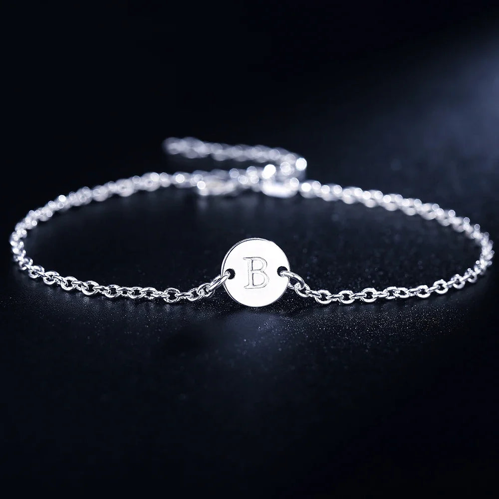 Neuer Trend 925 Sterling Silber 26 Buchstaben Karten Kettenarmbänder für Frauen Mode Hochzeit Party Feiner Schmuck Weihnachtsgeschenke