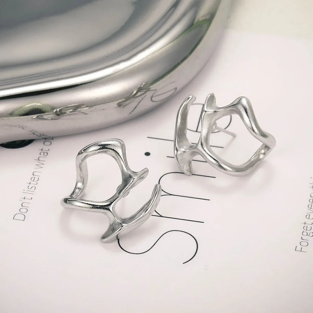 Fashion Punk Unregelmäßige Liquid Ohrringe Hip-Hop Persönlichkeit Metall Hohl Ohrringe Clip Mädchen Party Schmuck Geschenke Y2K Accessoires