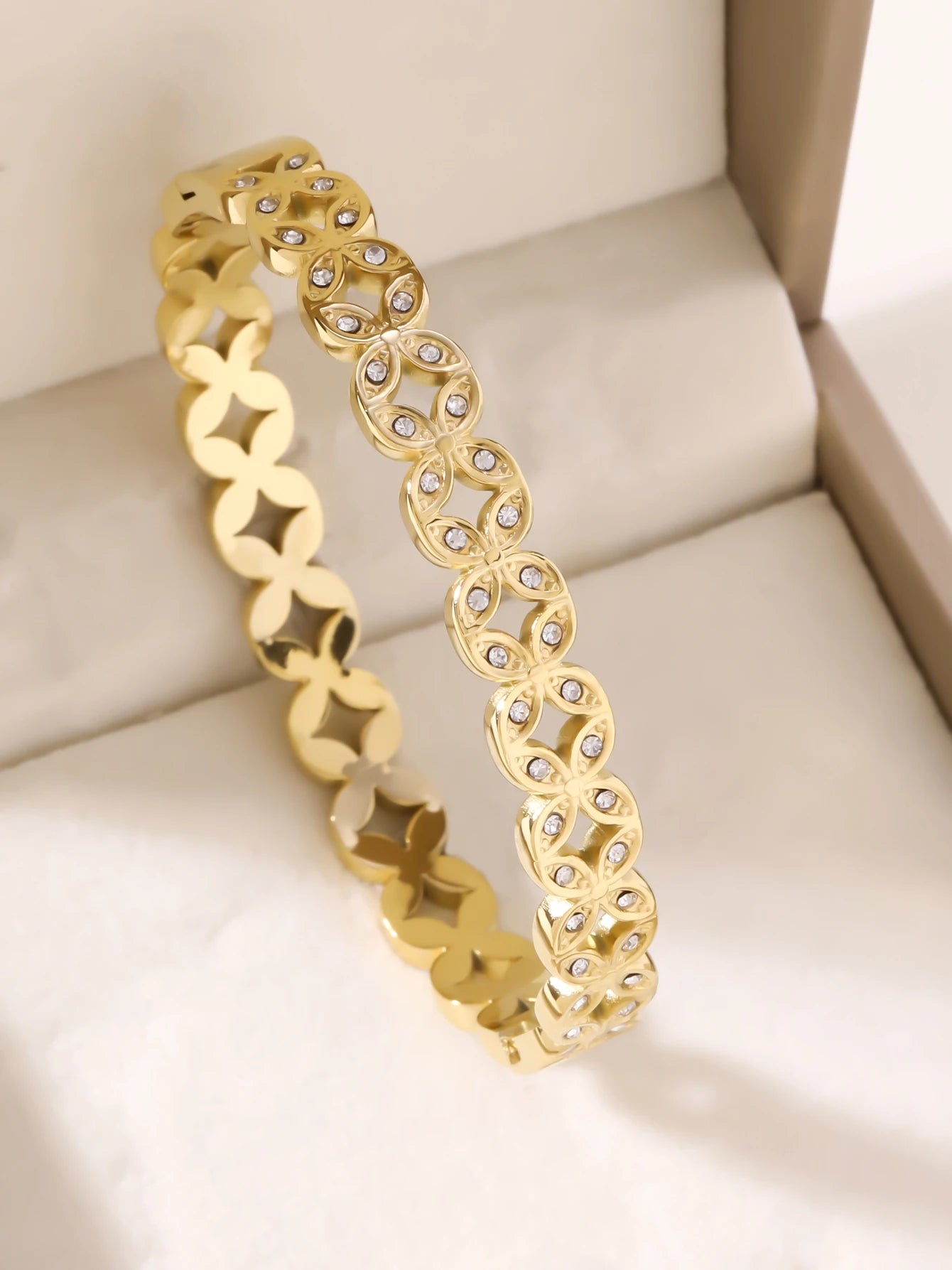 1 Stück/Set Damen Hochzeitsschmuck Party Feiertag Valentinstag Geschenk Edelstahl Armband 18K vergoldet Armband