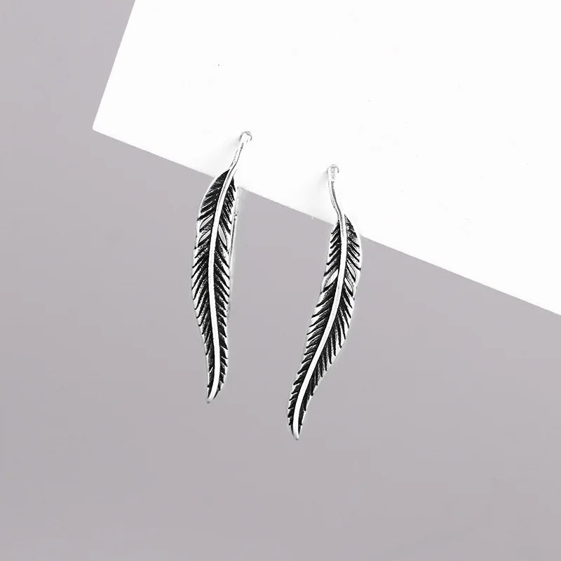 VENTFILLE 925 Sterling Silber Asymmetrische Federohrringe Weiße Mondstein-Anhängerohrringe Damen Geschenke Handgemachter Schmuck